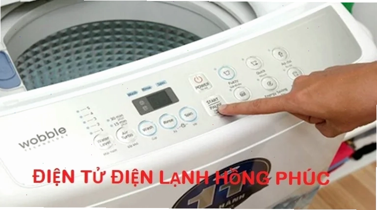 Cách khắc phục máy giặt Samsung báo lỗi 4e với vòi nước