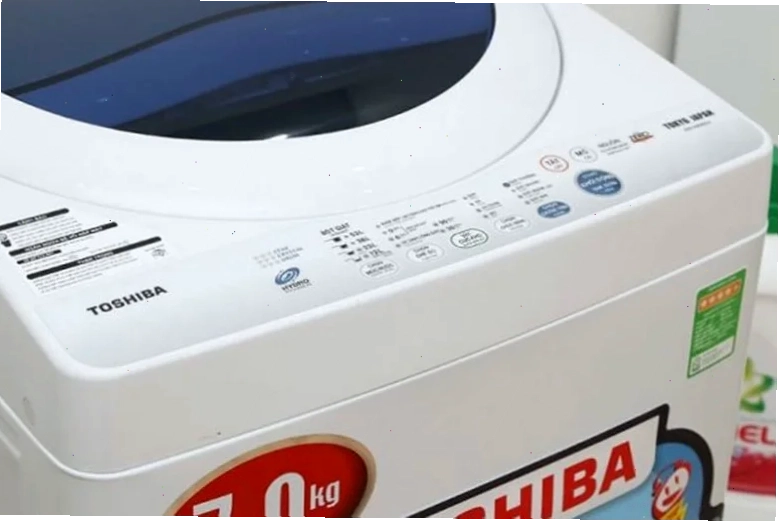Công tắc cửa máy giặt Toshiba bị hỏng gây lỗi E2