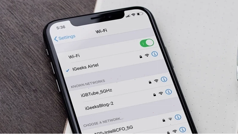 Kiểm tra kết nối mạng trên iPhone để khắc phục lỗi App Store