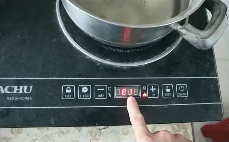 Lỗi E1 bếp từ là gì và cách nhận biết