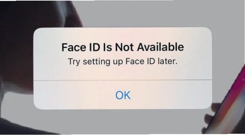 Lỗi Face ID không khả dụng do ống kính camera dính bụi