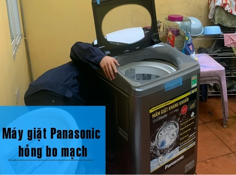 Máy giặt panasonic báo lỗi U12 do hỏng bo mạch