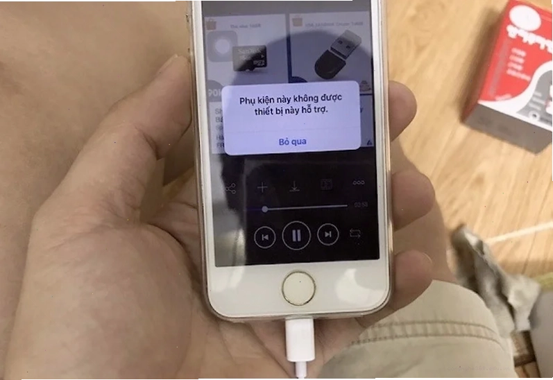 Nguyên nhân gây ra lỗi phụ kiện không được hỗ trợ trên iPhone