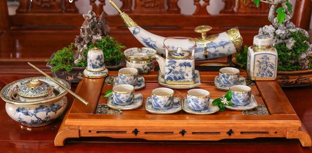 5 mẫu ấm chén bát tràng giả cổ đẹp độc và lạ mắt bạn nên tham khảo