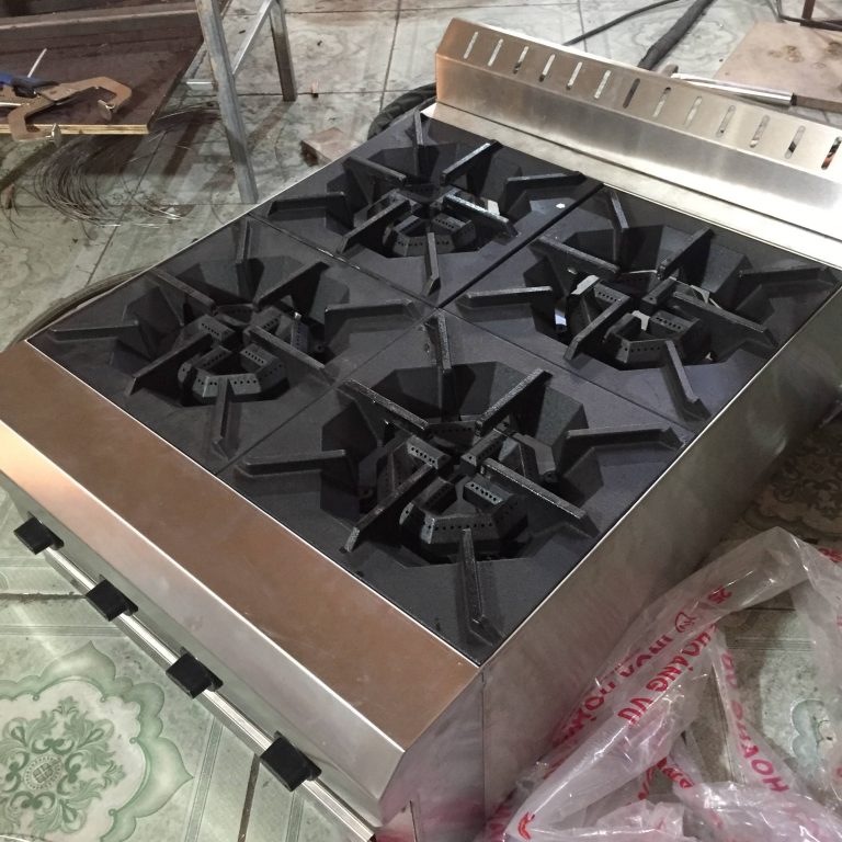 Địa chỉ cung cấp bếp âu 4 họng chất lượng cao