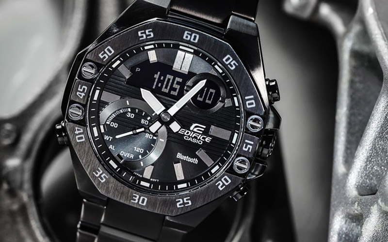 Quý ông mệnh Kim nên đeo mẫu Casio Edifice nào
cho may mắn dịp năm mới?