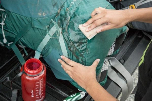 Mẹo bảo vệ balo phượt bền bỉ theo thời gian